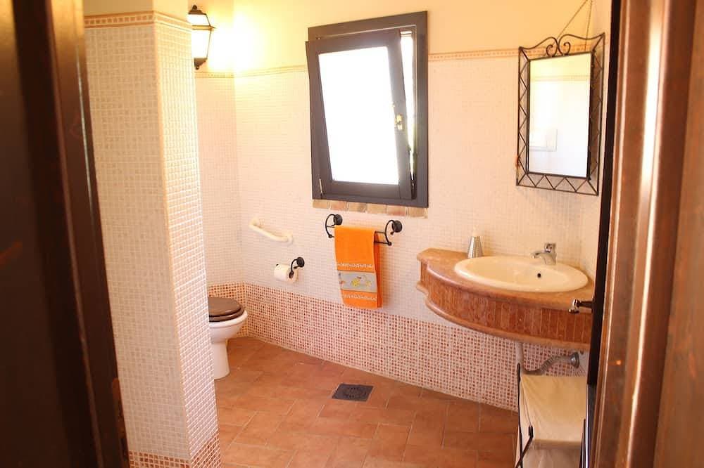 Foto 7 von 30: Schöne Villa Mit Schwimmbad Für Exklusive Nutzung, Erholen Sie Sich Einige Km Vom Meer Entfernt!
