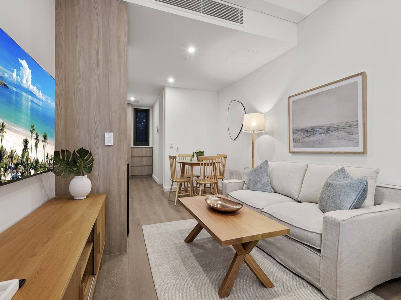 Foto 10 von 35: Heller Studio mit Blick in North Fremantle