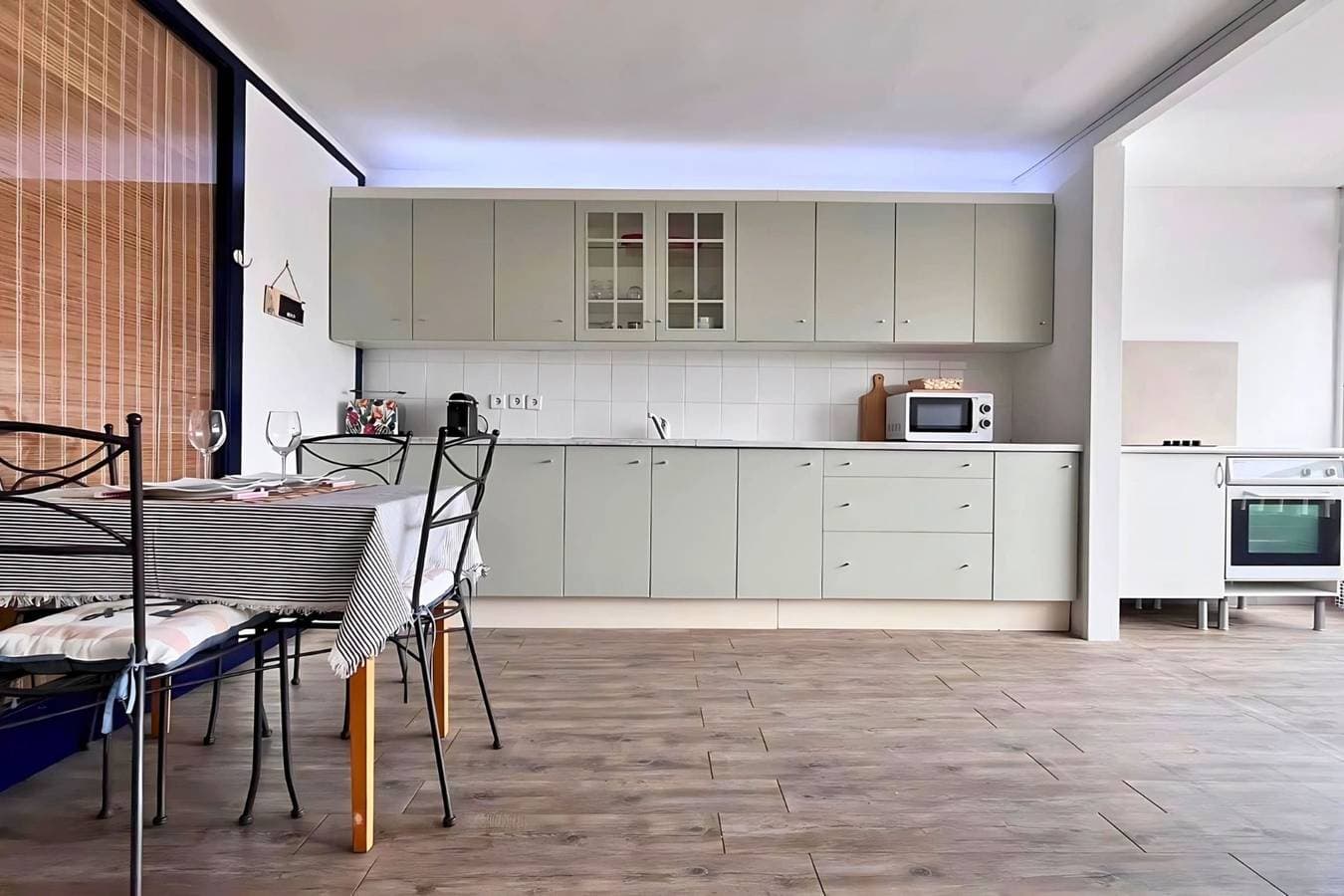 Foto 2 von 51: Ferienwohnung für 2 Personen mit Pool