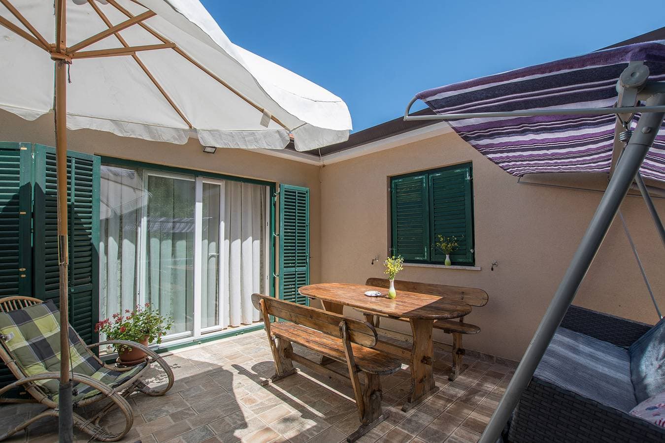 Foto 4 von 41: Ferienhaus für 5 Personen mit Terrasse