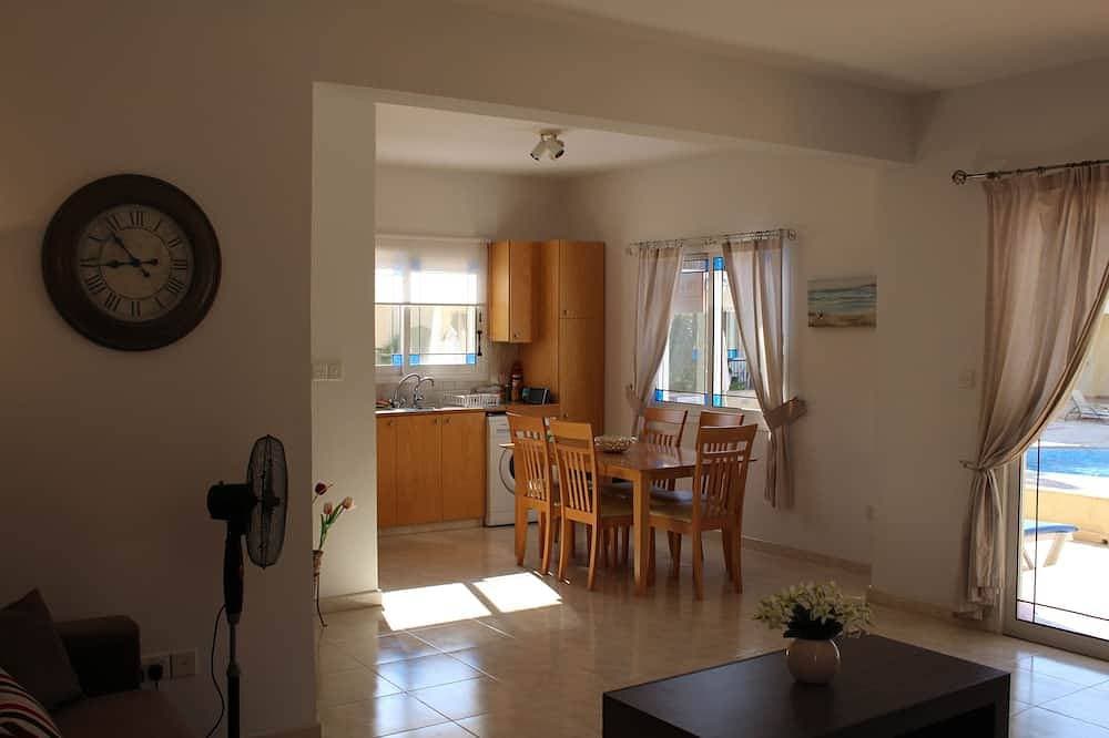 Foto 7 von 10: Stunning 2 Schlafzimmer Erdgeschoss-Wohnung in Paphos