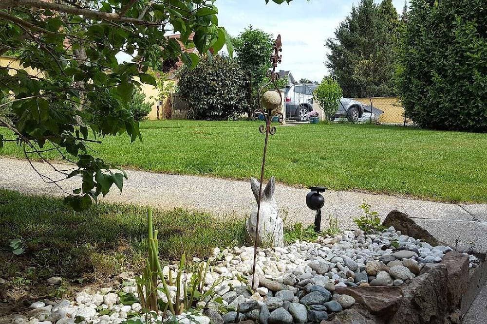Foto 6 von 14: Algolsheim, closer Neuf Brisach - studio \"Chez Claude\" - TripAlsace