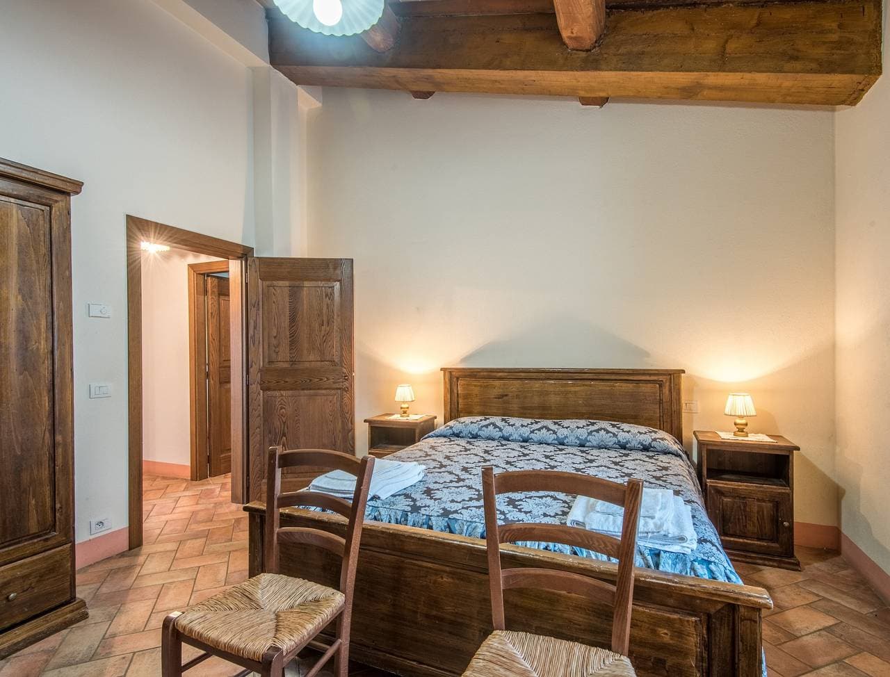 Foto 10 von 23: Agriturismo 'Villa Agriturismo Il Pratone' mit Bergblick, privatem Pool und WLAN