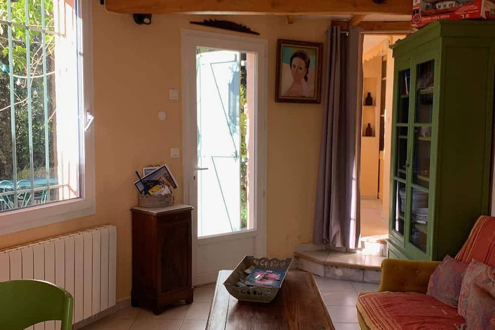 Foto 13 von 30: Provençal Mas · Private Pool · 500m² Garden · 10 min Calanques & Beaches