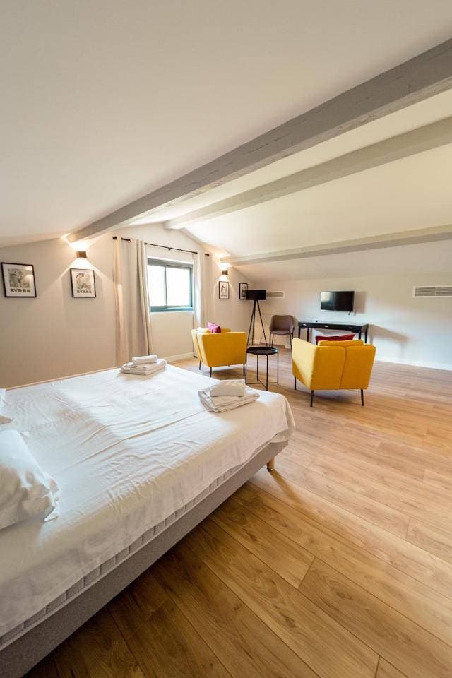 Foto 6 von 10: Large Double Room