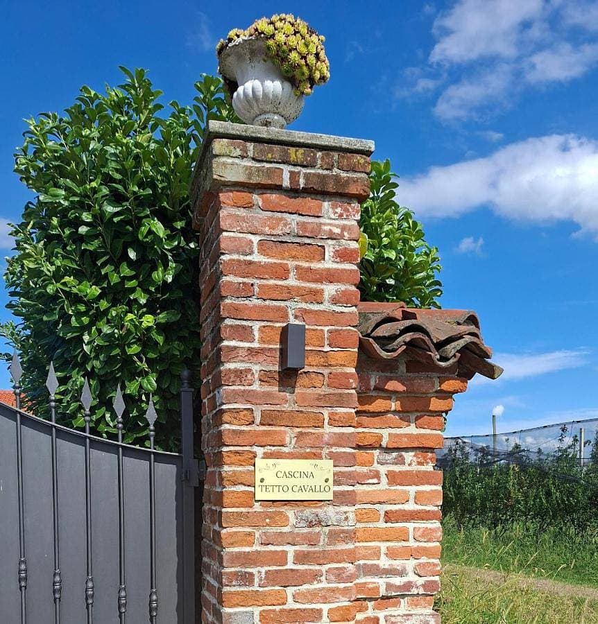 Cascina Tetto Cavallo Monolocale Rustico 1