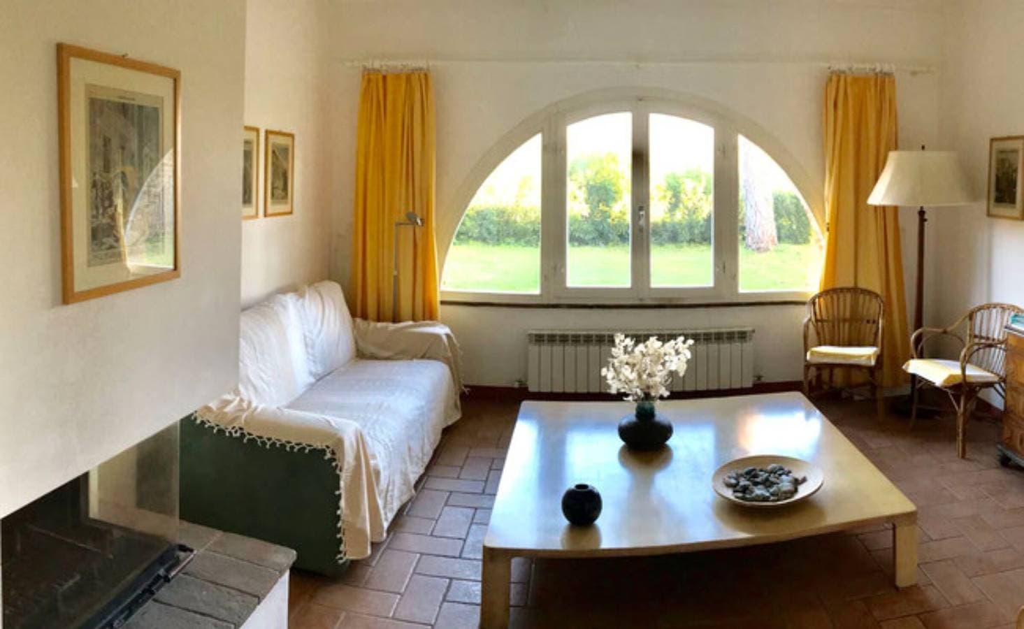 Foto 2 von 24: Ferienwohnung 'Arco' mit Gemeinschaftsgarten und Wi-Fi