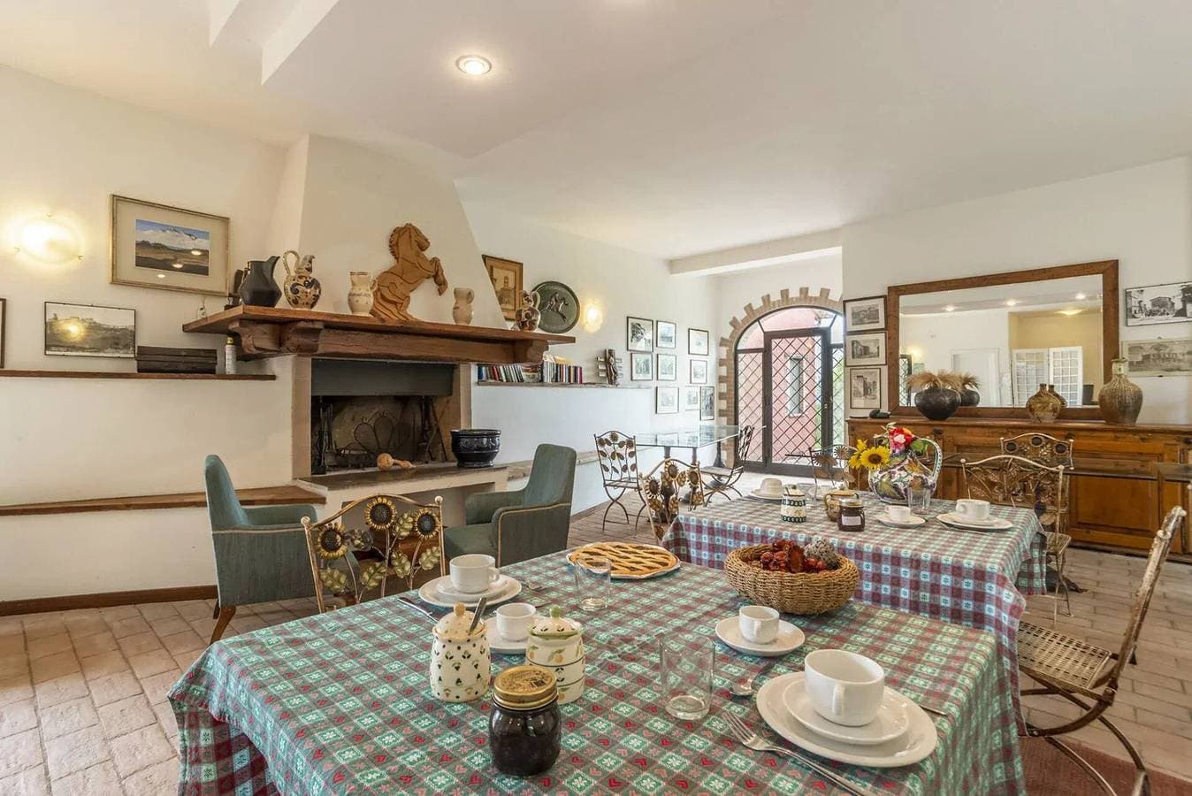 Foto 12 von 16: Agriturismo le Case Rosse di Montebuono - Oliveto