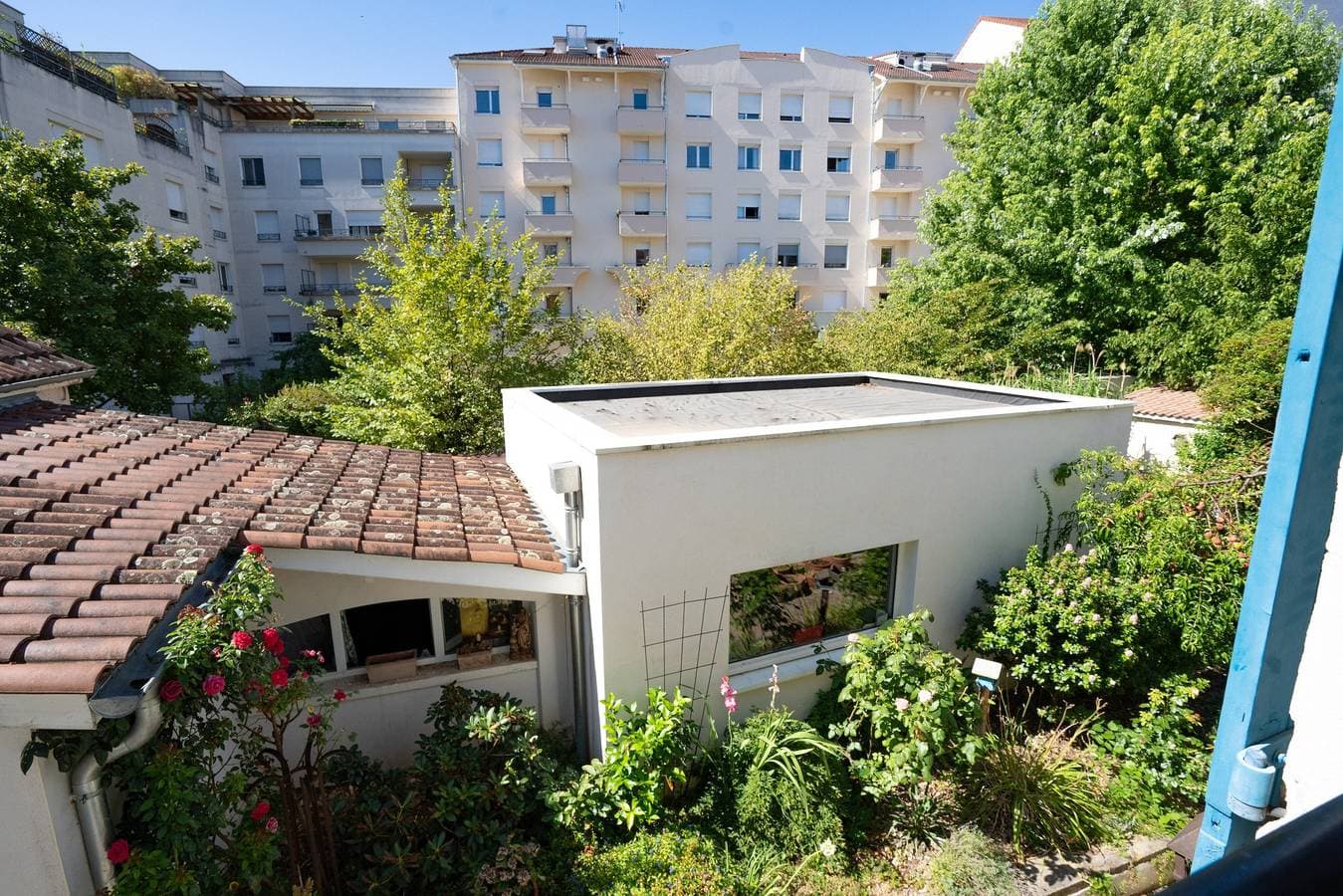 Foto 7 von 24: Gästezimmer Les lilas – Gemeinschaftspool & WLAN in Lyon