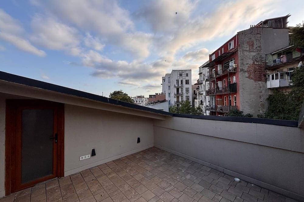 Foto 8 von 12: Top-floor terrace apartment near Galataport