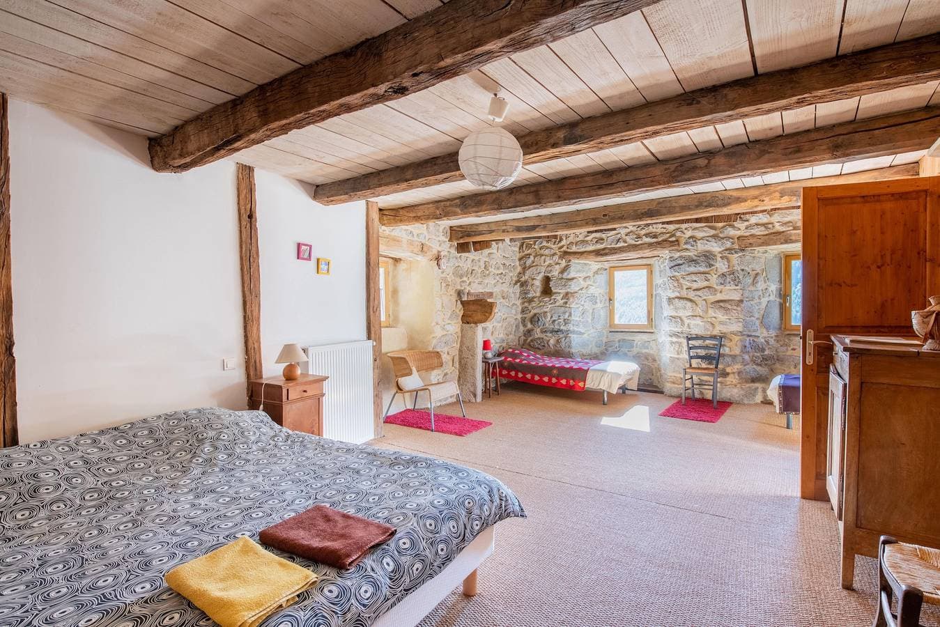 Les chambres de la ferme de chalas 1