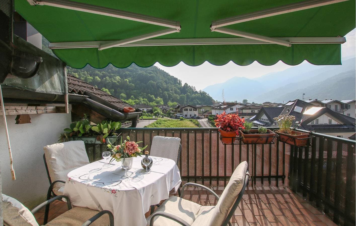 Wohnung mit Panoramablick in der Nähe von Borgo Valsugana 1