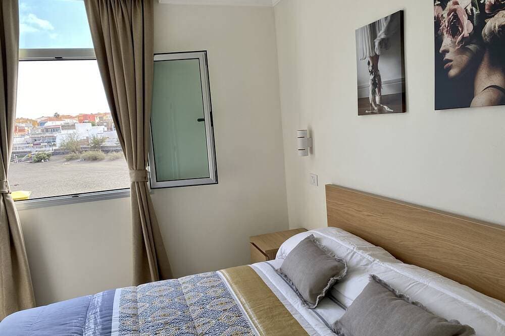 Foto 12 von 30: Nice apartment with large terrace facing the sea