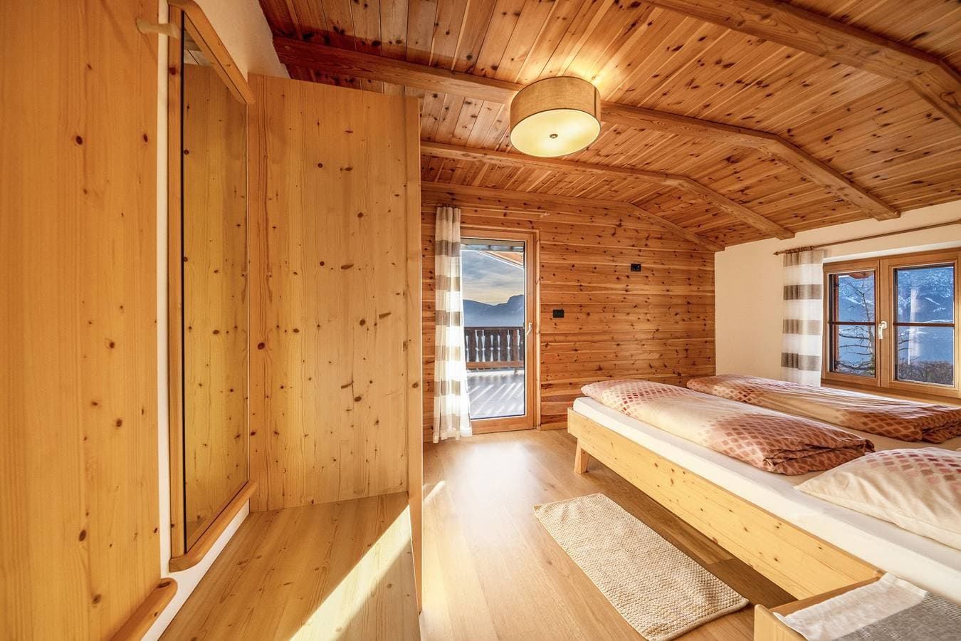 Foto 12 von 30: Ferienwohnung "Malgorerhof Sonja" mit Bergblick, WLAN & Gemeinschaftsgarten