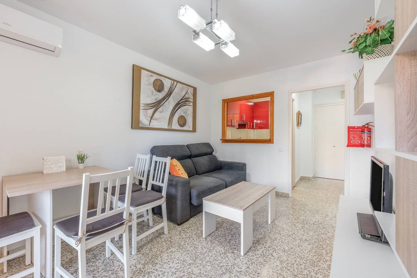 Foto 4 von 18: Apartment 'Apartamento Aguila' mit privater Terrasse, Gemeinschaftsgarten & Klimaanlage