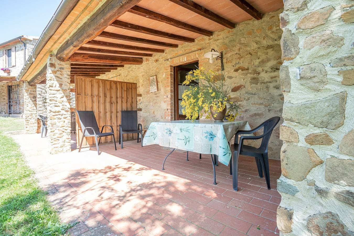 Foto 6 von 21: Ferienwohnung Olivo mit Terrasse, Gemeinschaftspool und WLAN