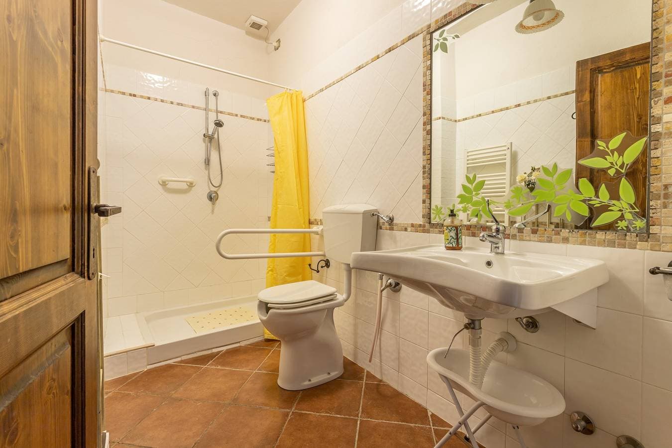 Foto 12 von 21: Ferienwohnung Olivo mit Terrasse, Gemeinschaftspool und WLAN