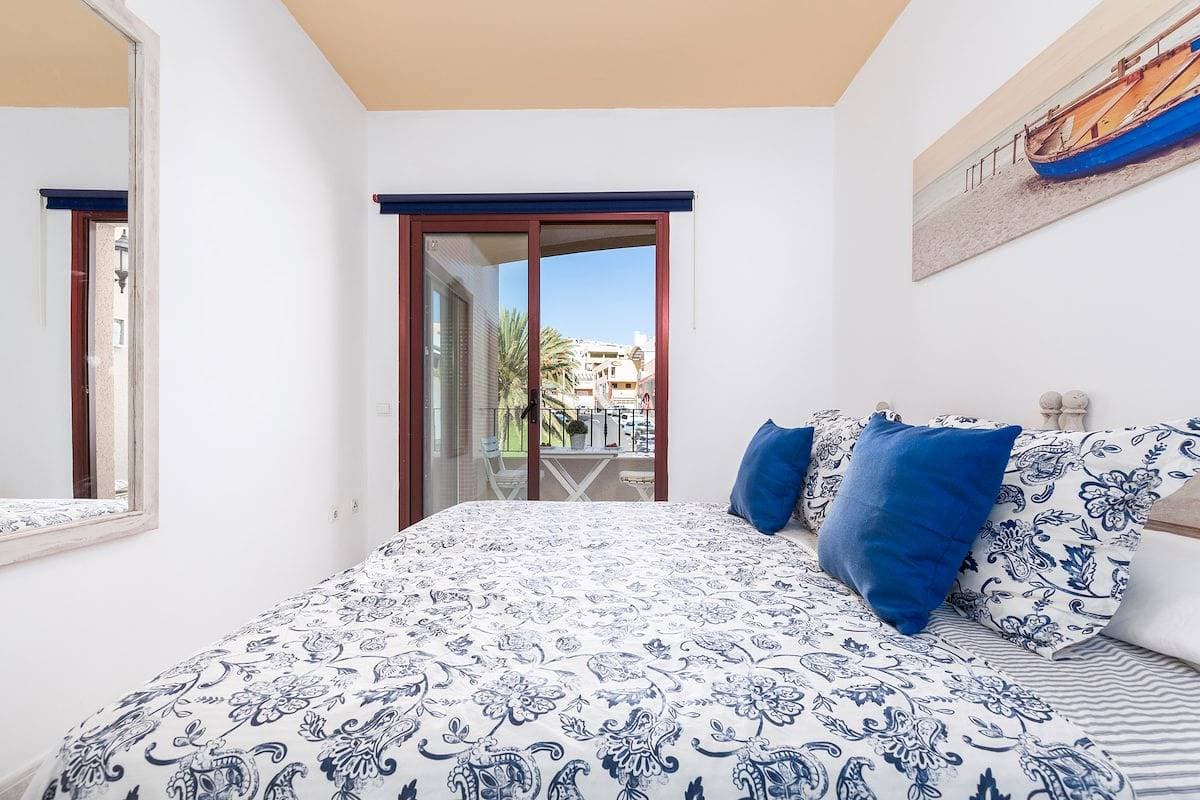 Foto 10 von 31: Ferienwohnung für 3 Personen mit Terrasse