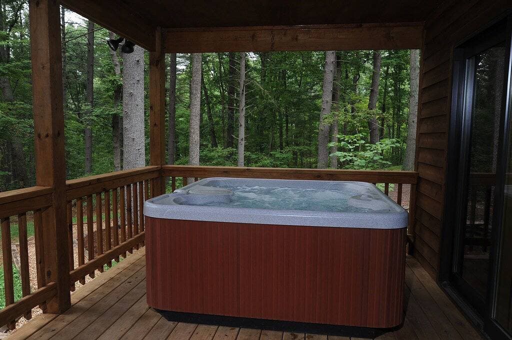 Foto 11 von 30: \"Einsamkeit\" spektakuläre 1 Br Kabine mit Whirlpool in der Nähe von Luray, Va.