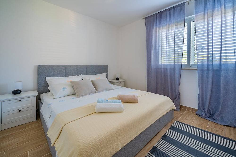 Foto 2 von 16: 1-Zimmer-Ferienwohnung mit Terrasse und Meerblick Medvinjak, Korcula