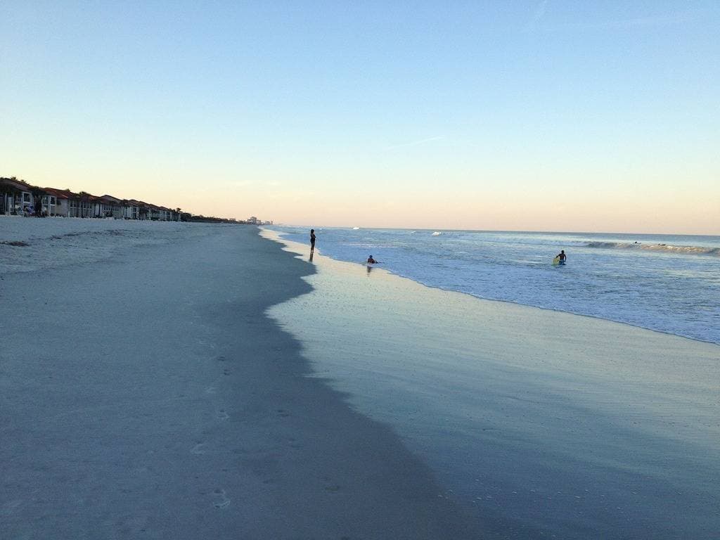 Foto 4 von 38: Familienfreundliche Oceanfront Duplex am Strand 🏖