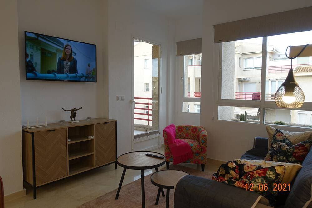 Foto 9 von 30: Santa Barbara Apartment - 200 meters to the Beach