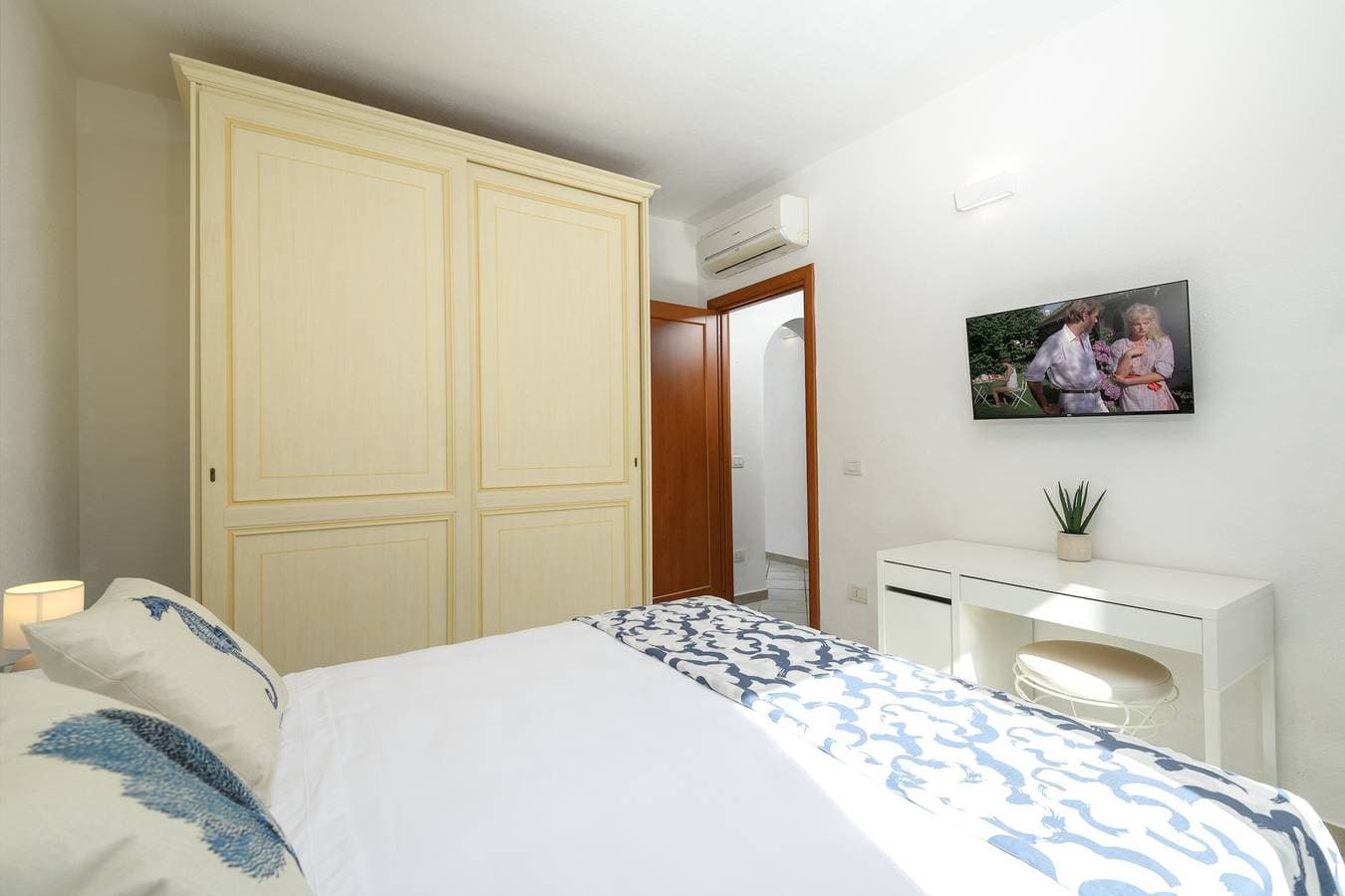 Foto 11 von 25: Apartment „Lazulite - Sardinienurlaub“ mit Gemeinschaftspool, WLAN und Klimaanlage