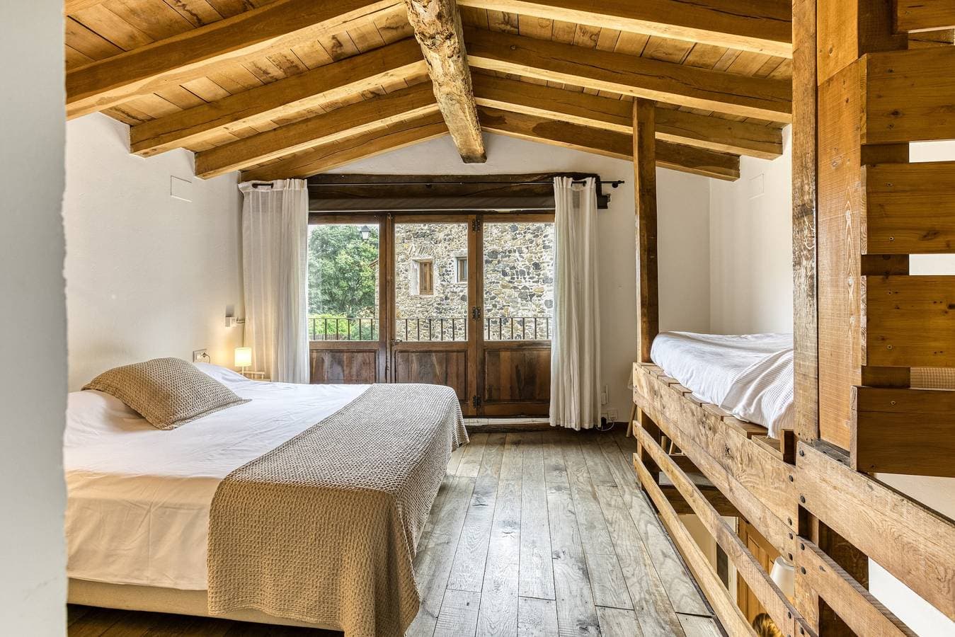 Foto 10 von 28: Ferienhaus 'El Niu' mit Bergblick, Wi-Fi und Klimaanlage
