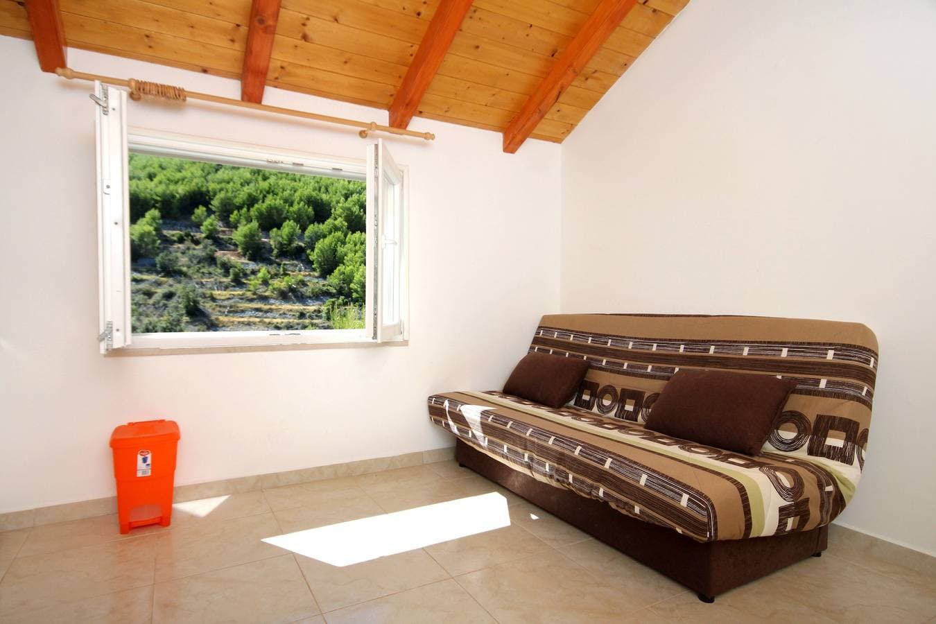 Foto 9 von 16: 1-Zimmer-Haus am Strand Bucht Bratinja Luka, Korcula