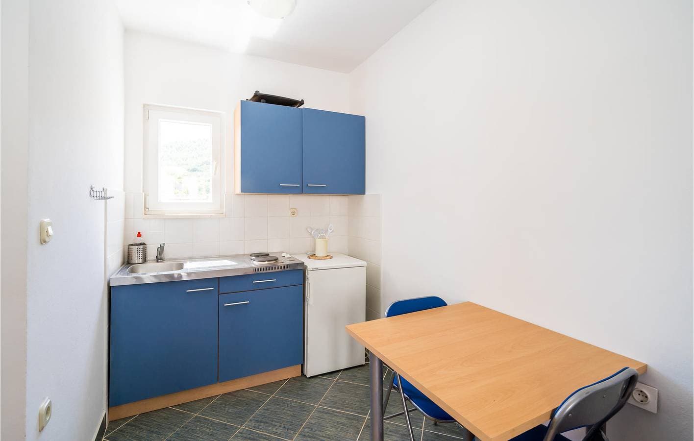 Foto 10 von 41: Gemütliche 1-Zimmer-Wohnung mit Terrasse, WLAN und Parkplatz in der Nähe des Stadtzentrums von Slano