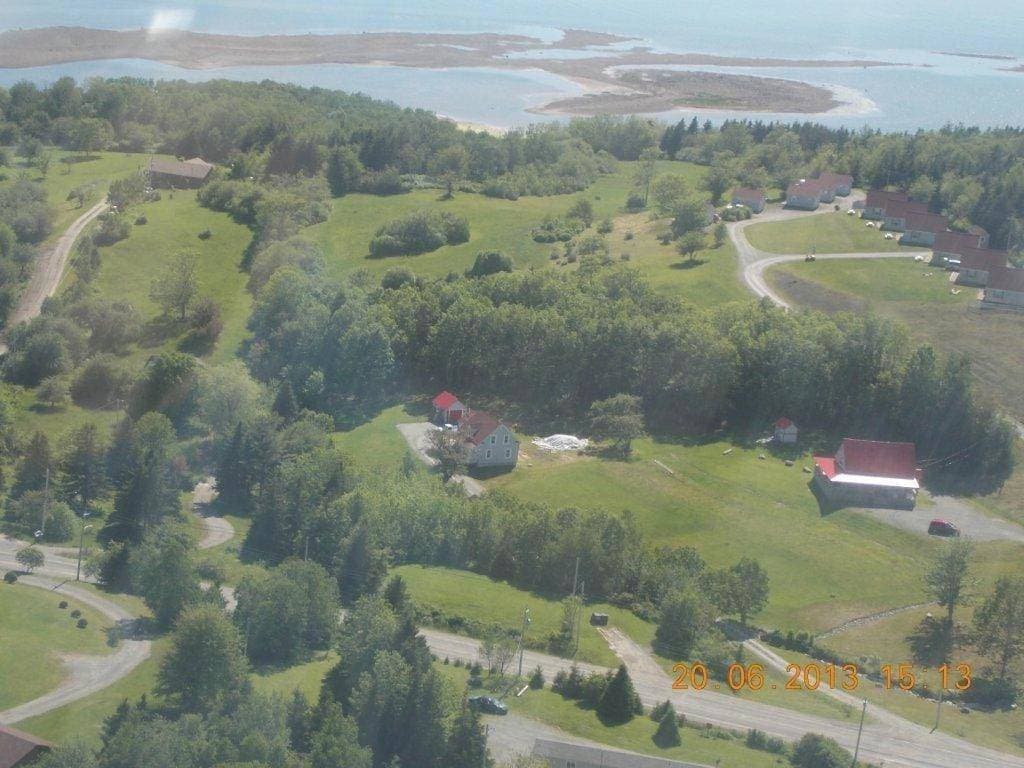 Chisholms of Troy Coastal Cottages 1