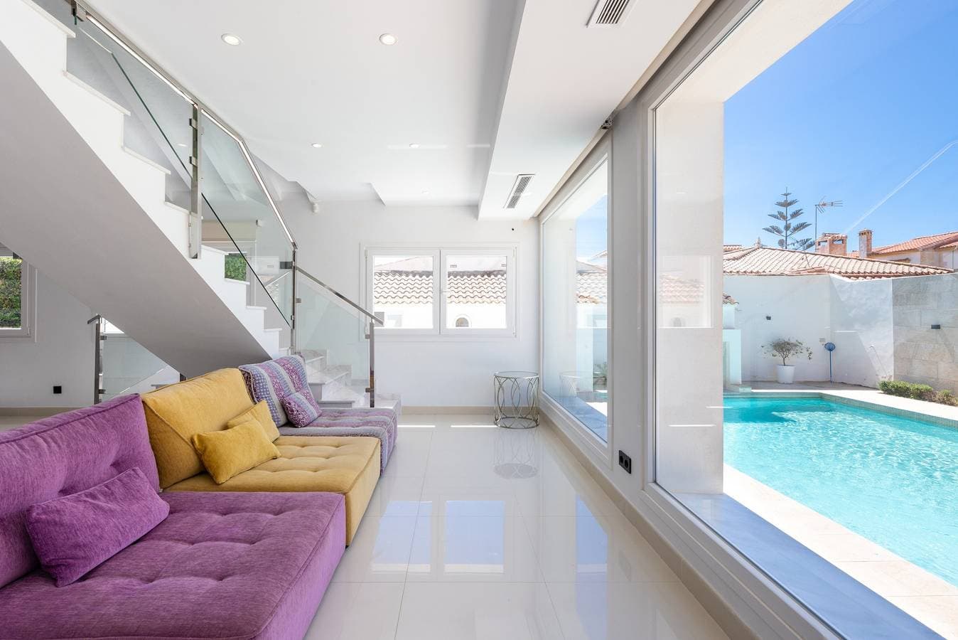 Foto 4 von 44: Luxuriöse Villa "Ohana 2" mit Pool, WLAN, Terrasse und Garten
