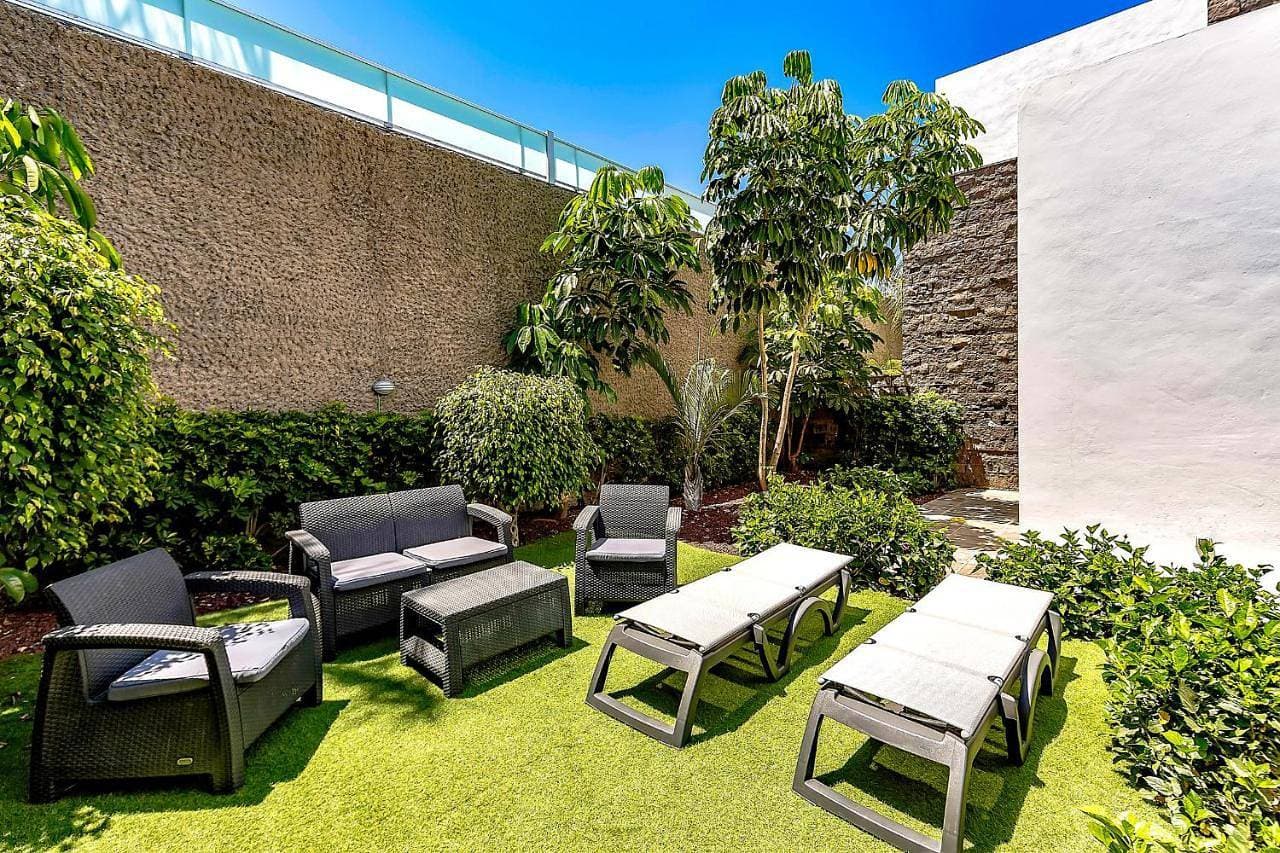 Foto 4 von 28: Villa with Private Pool