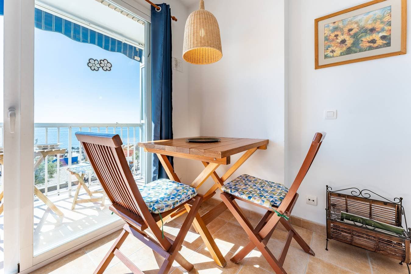 Foto 5 von 21: Einzimmerapartment 'Ventana al Mar' mit Terrasse zum Meer hin und Klimaanlage