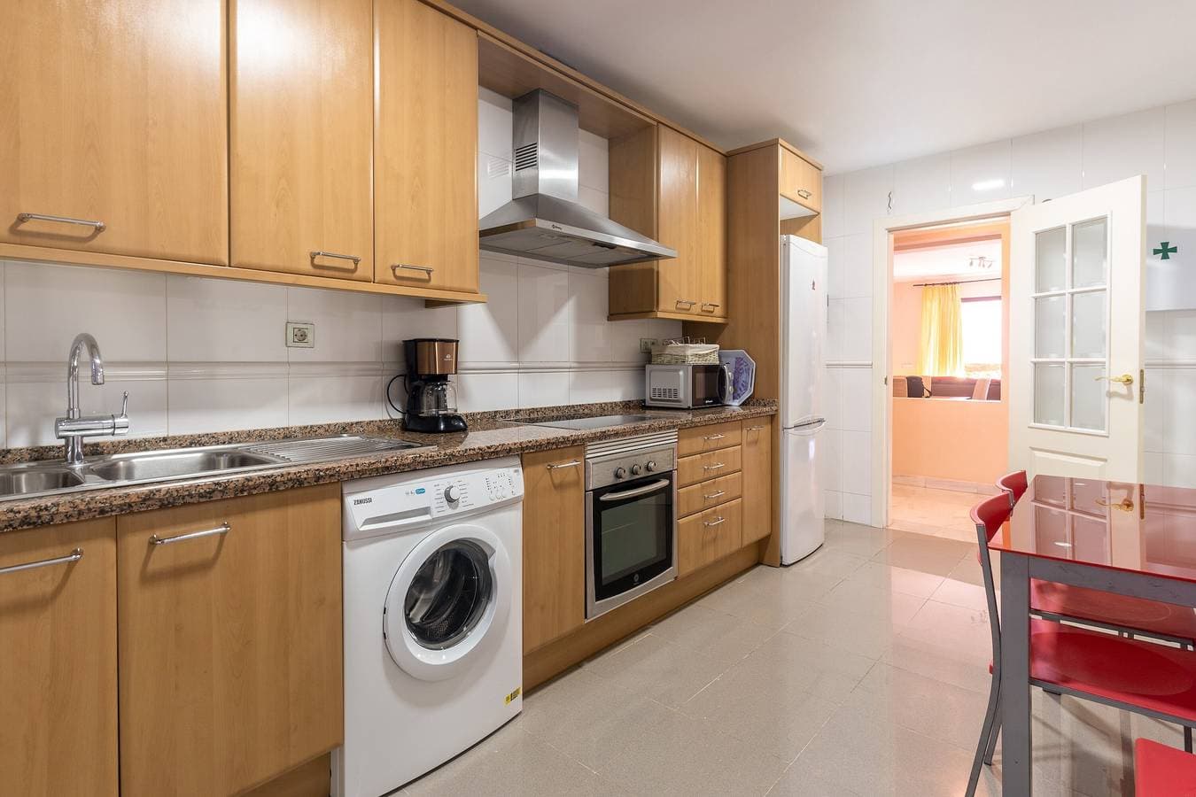 Foto 11 von 26: Ferienwohnung "Apartamento Entre Estepona-Marbella" mit Gemeinschaftspool und WLAN