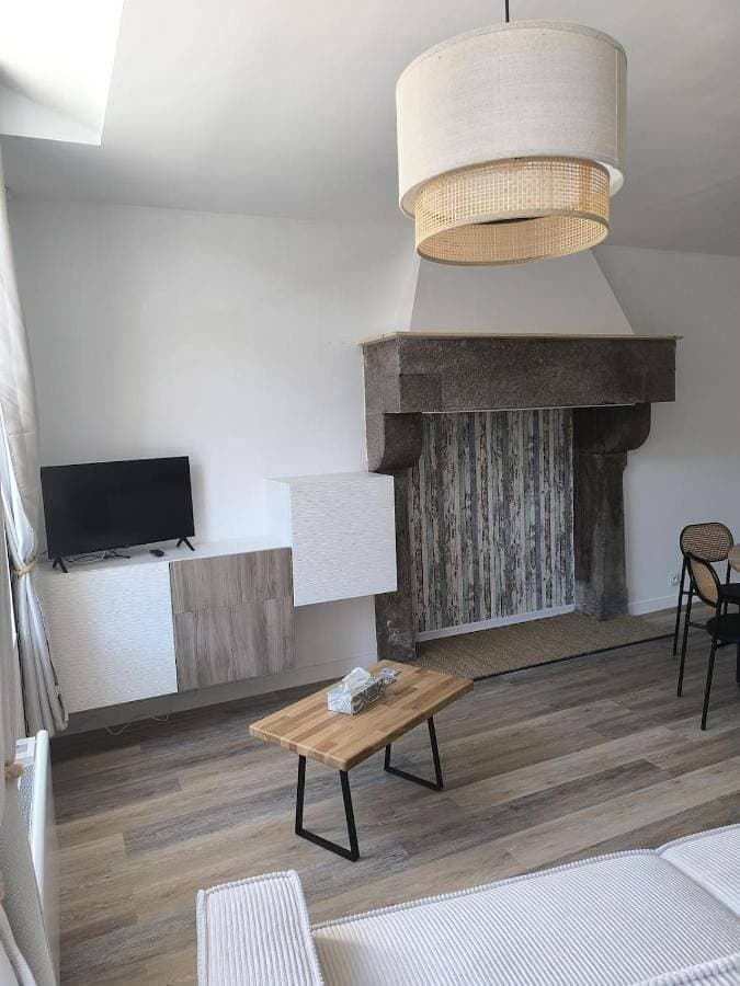 Foto 2 von 34: Two-Bedroom Apartment