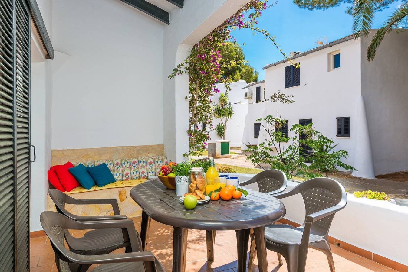 Foto 2 von 24: Ibiza-Flair am Meer – Casa Morrás 46