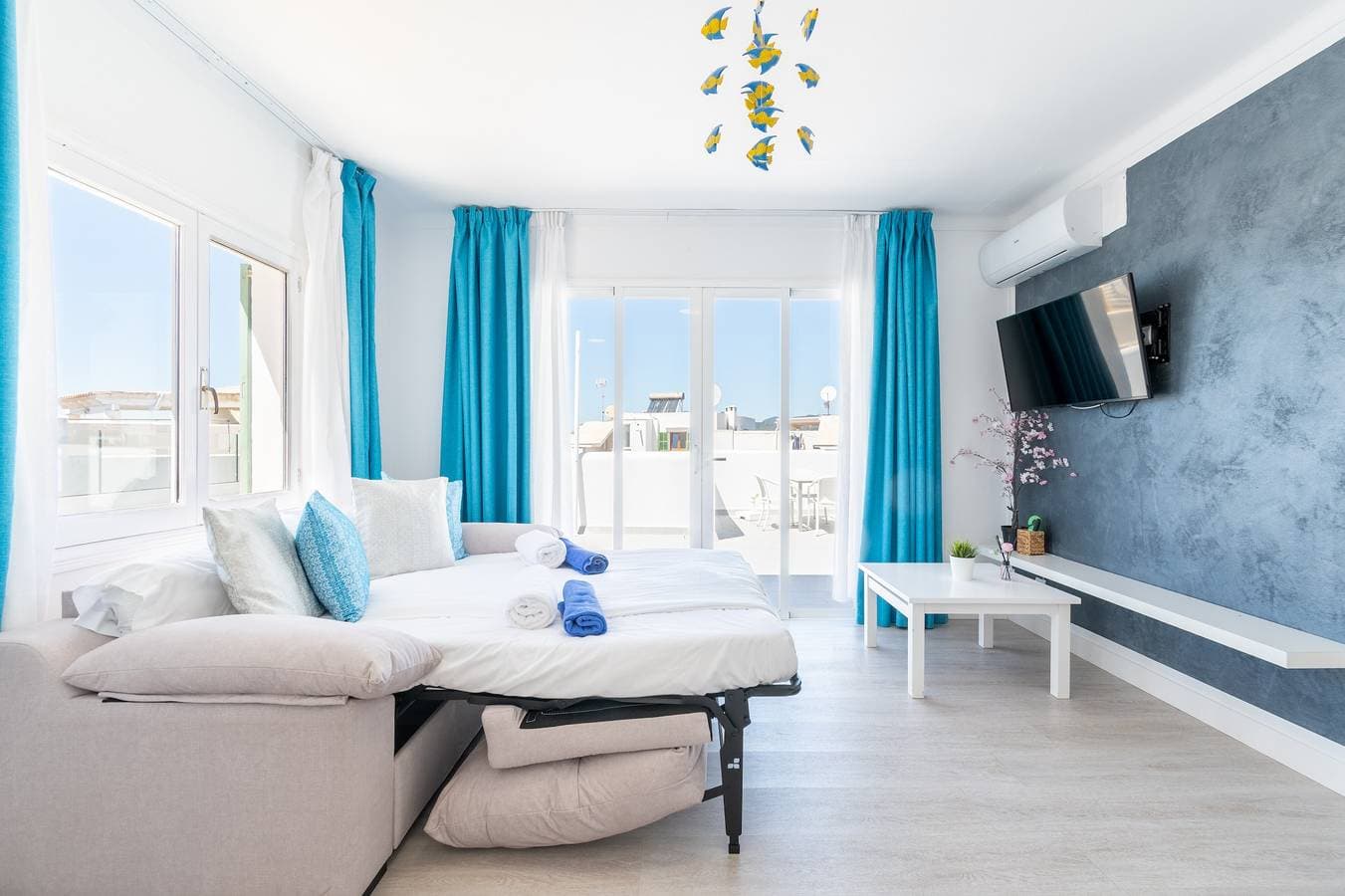 Foto 8 von 29: Apartment 'G mit 1 Schlafzimmer und Schlafsofa' mit Gemeinschaftspool, WLAN & Klimaanlage