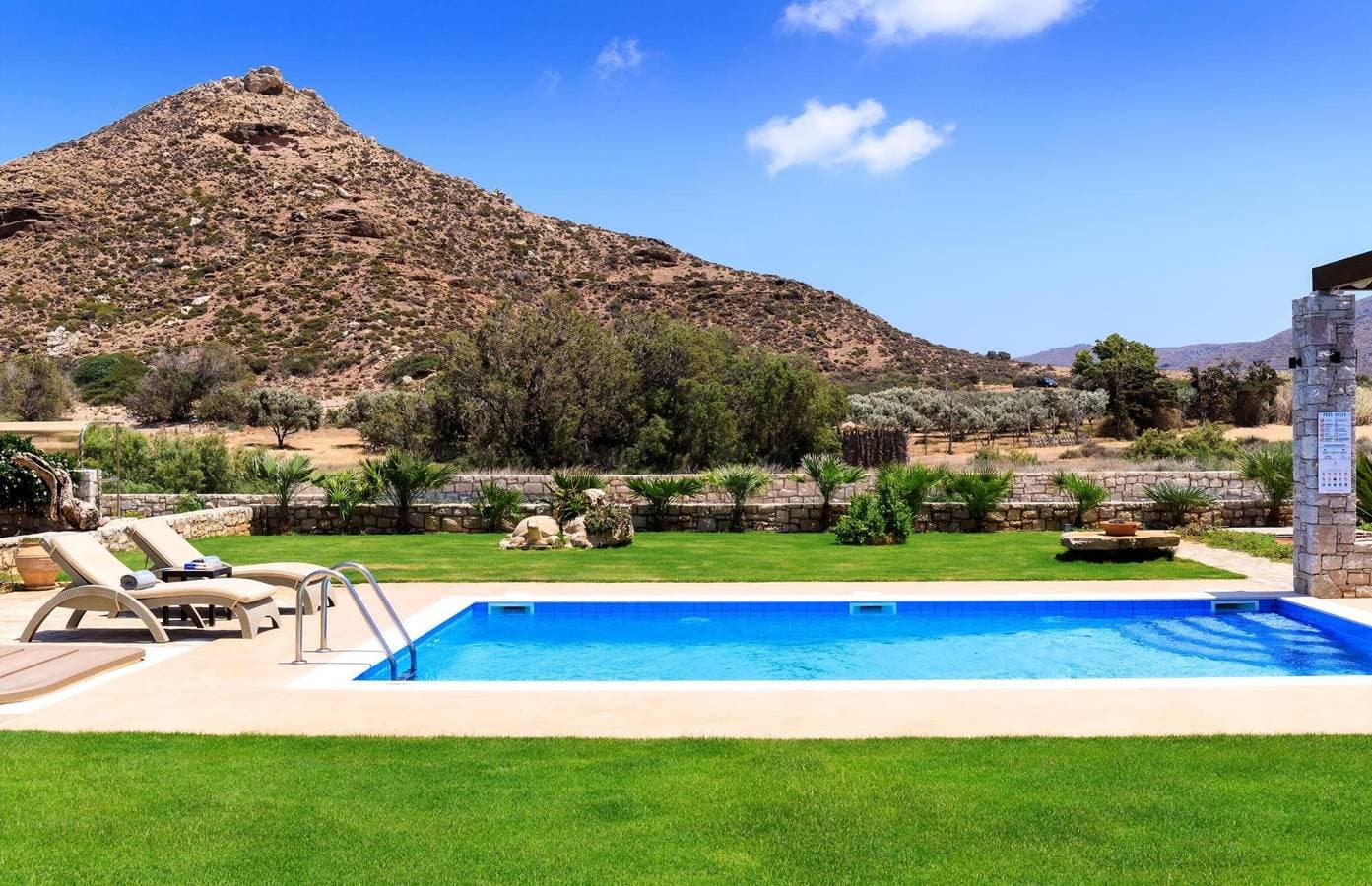 Foto 6 von 17: Villa für 2 Personen mit Pool