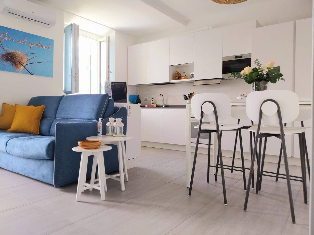 Foto 10 von 45: Ferienwohnung 'Vichi's Nest' mit Seeblick, WLAN und Klimaanlage
