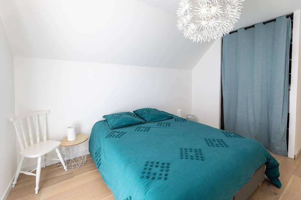 Foto 3 von 23: Les Embruns - Comfortable new house 2 minutes walk from the beach