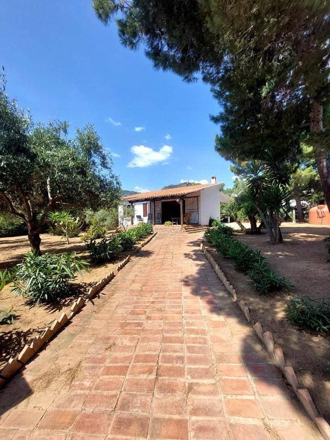 home garden - un giardino sul mare 1