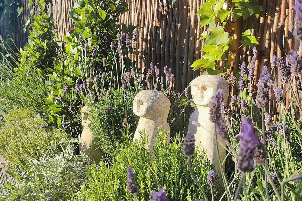 Foto 7 von 23: Romantische Wohnung in historischem Haus in der Provence