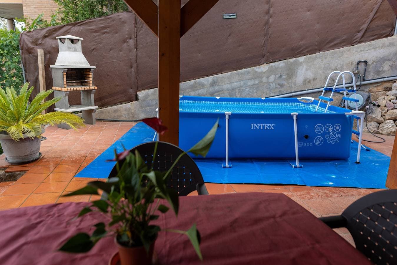 Foto 5 von 43: Chalet 'Casa de Madera' mit Bergblick, Garten, A/C, Pool & WLAN
