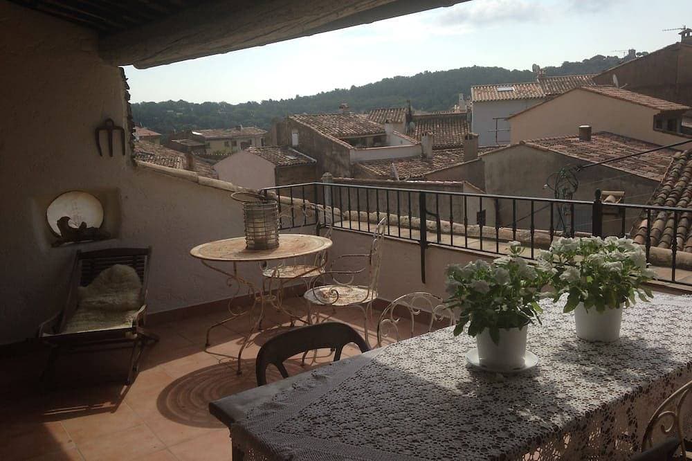 Foto 6 von 8: Altes Dorfhaus mit außergewöhnlicher Südterrasse