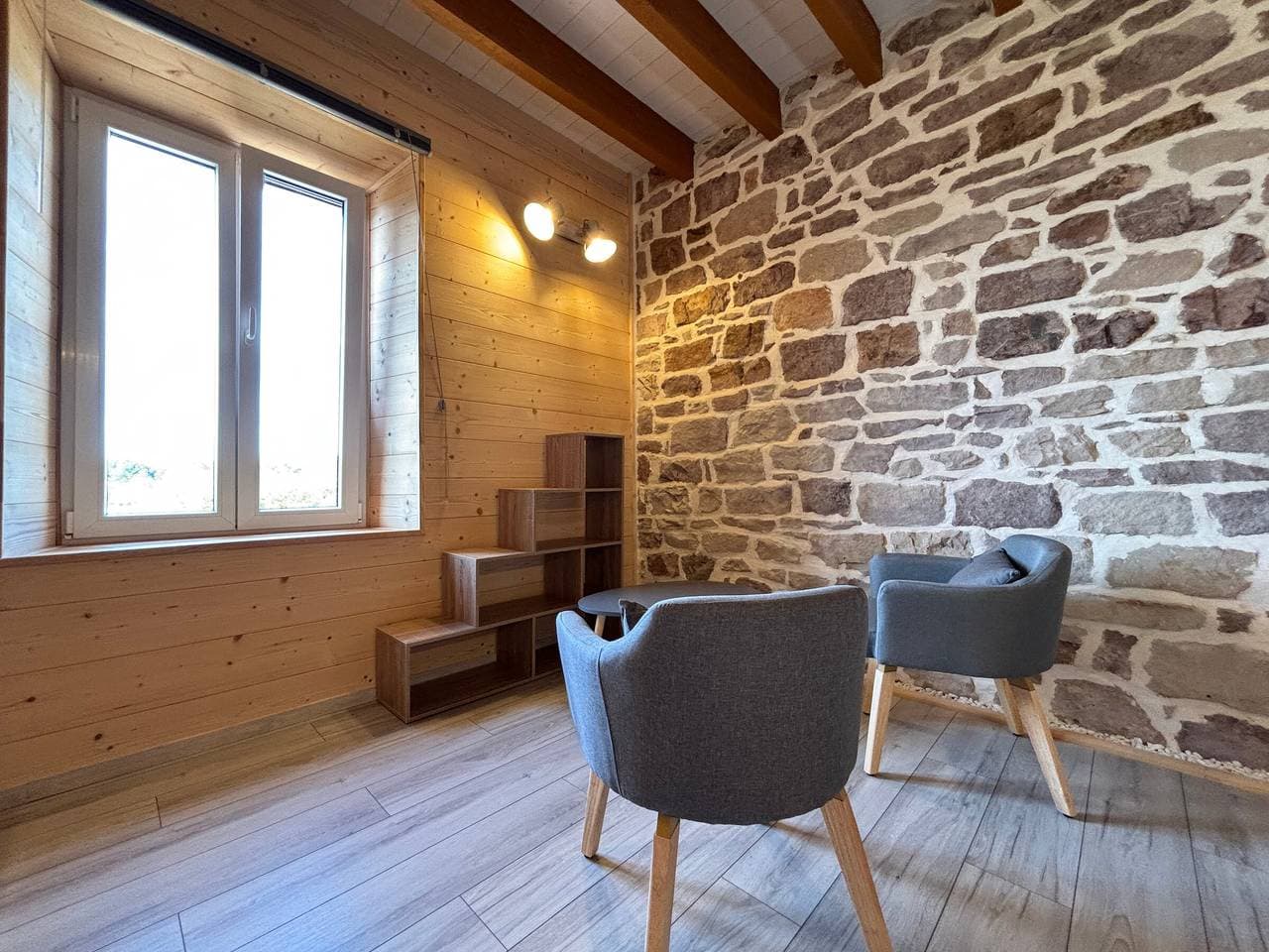 Foto 3 von 18: Charmante Wohnung in Luxeuil-les-Bains