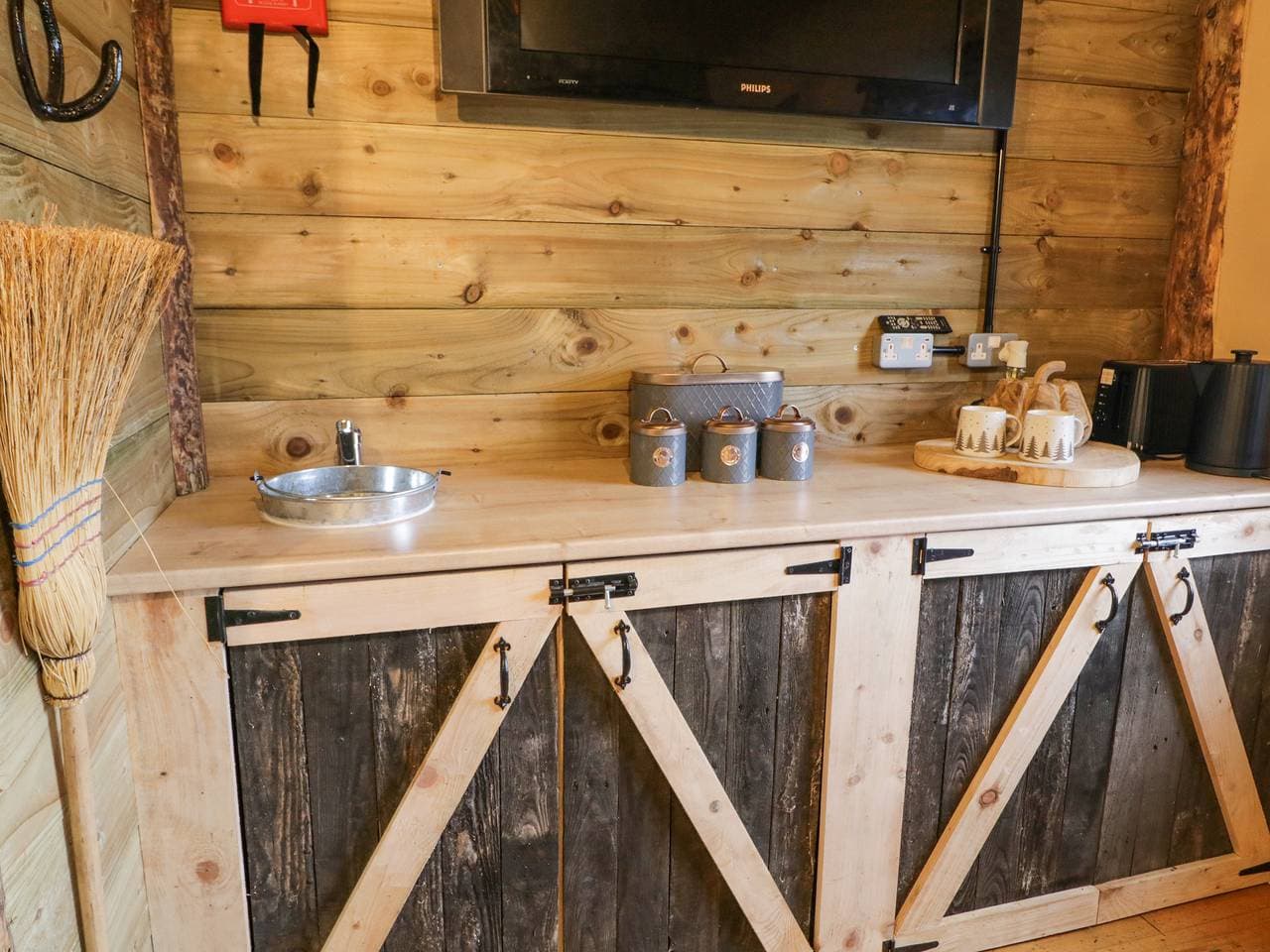 Foto 10 von 17: Lodge für 2 Personen mit Garten