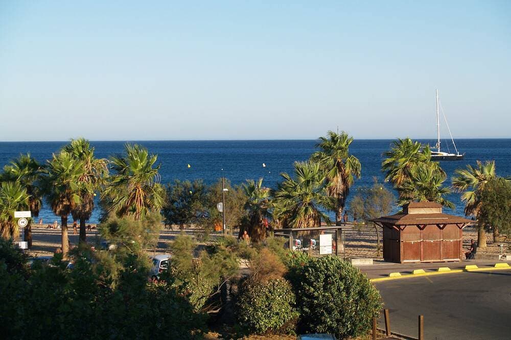 Foto 11 von 24: Apartment mit Meerblick, Pool und Privatparkplatz