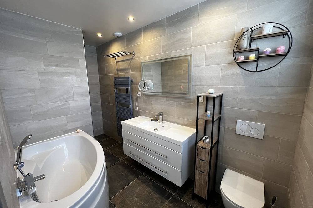Foto 4 von 8: L'aurélia, Spacieux Duplex Climatisé