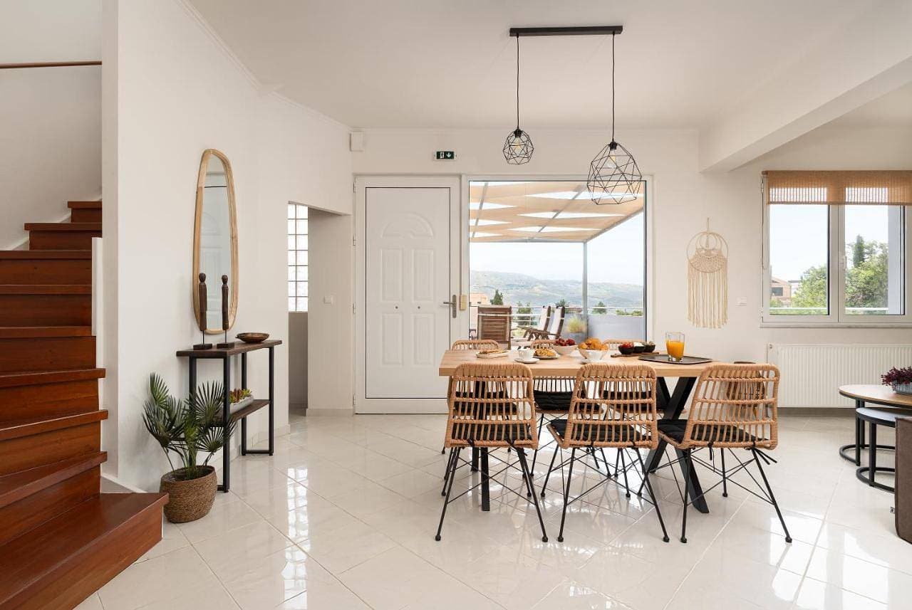 Pithos Apartment 1